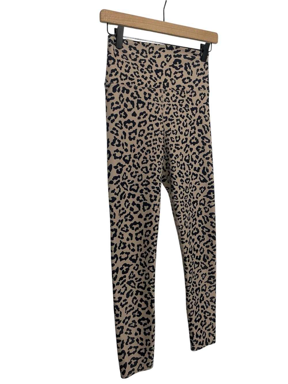 Beach Riot Leopard Print 7/8 Leggings High Rise Tan Black Size Small - Picture 4 of 10